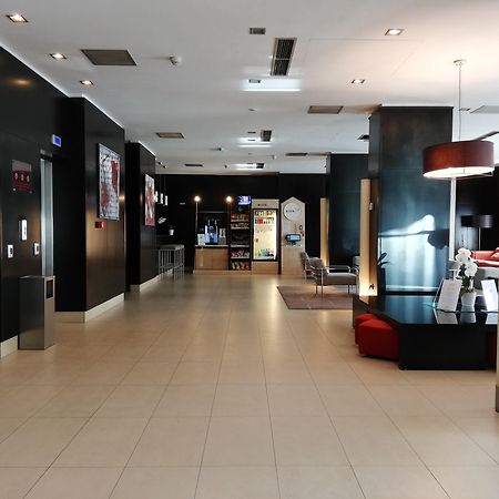 Hotel Ch Βουκουρέστι Εξωτερικό φωτογραφία