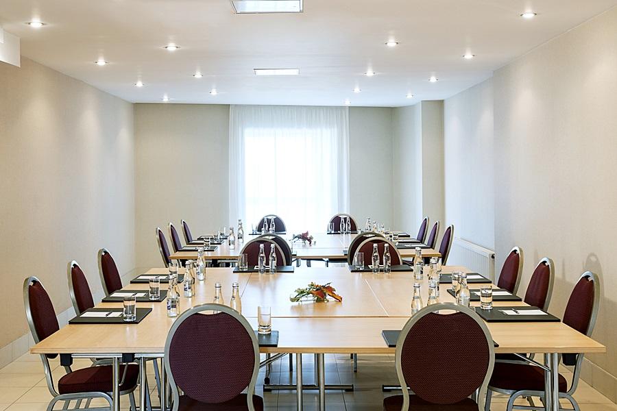 Hotel Ch Βουκουρέστι Εξωτερικό φωτογραφία